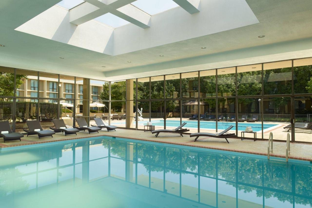 Отель Washington Dulles Airport Marriott Стерлинг Экстерьер фото