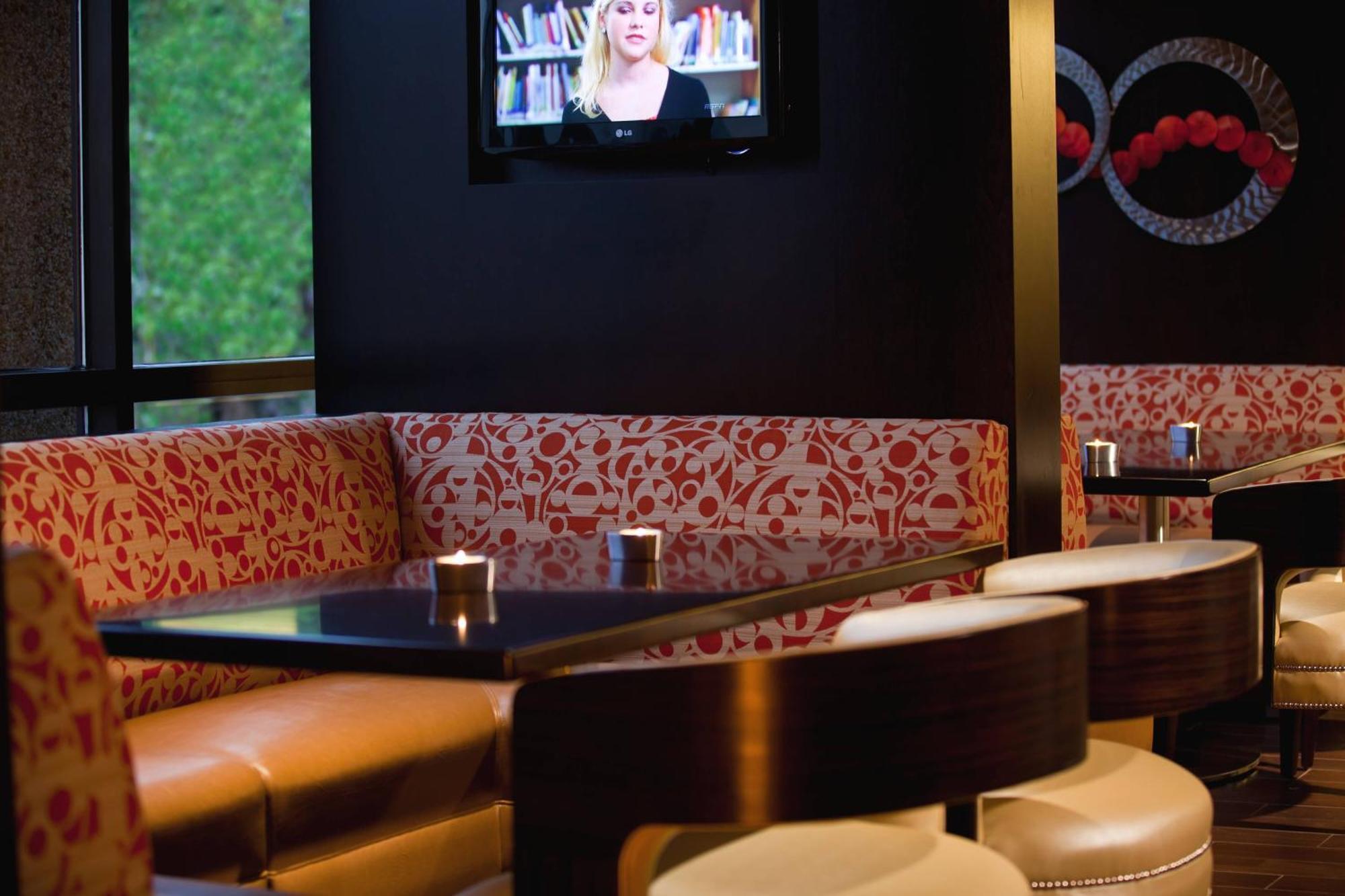 Отель Washington Dulles Airport Marriott Стерлинг Экстерьер фото